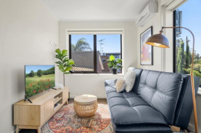 Stylish 1-Bed Apartment Near City Highlights